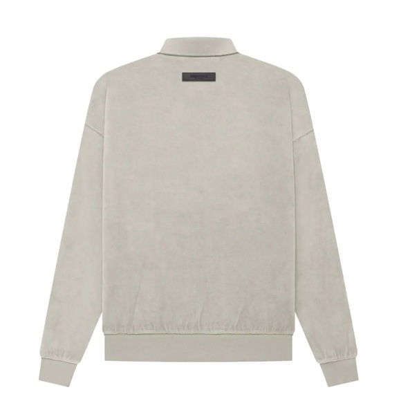 FEAR OF GOD ESSENTIALS Women’s Velour Sweatshirt - Picture 8 of 8